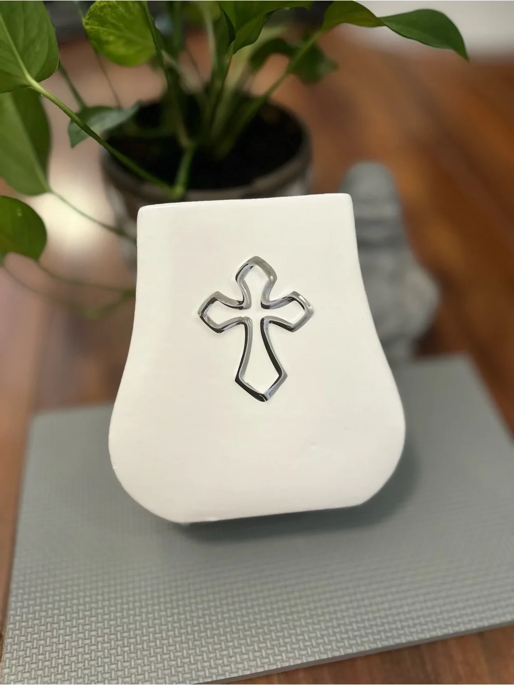 Minimalist White Ceramic Vase with Metallic Silver Cross
